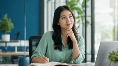 Profesional muda melakukan refleksi sebelum career switch untuk arah karier yang lebih jelas