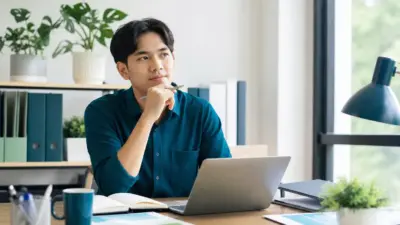 Fresh graduate menyusun CV sebagai bagian dari kesiapan kerja dan arah karier yang lebih jelas